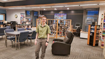 Pascale Joëlle Fortin Daigle à la Bibliothèque publique La Moisson de Saint-Quentin.